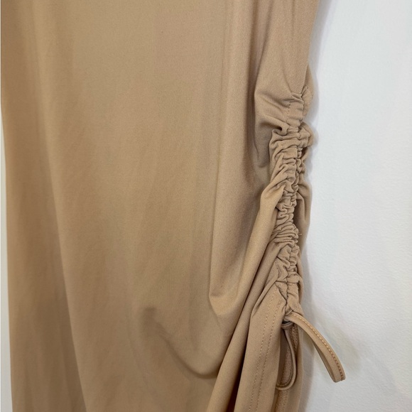 SHEIN Tan Asymmetrical Bodycon Dress with Slit - Picture 6 of 7